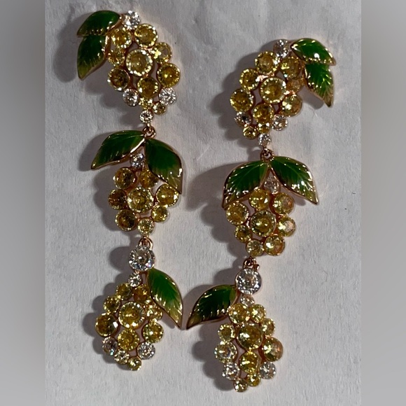 Bomb Party Market Fresh Grapes Dangle Earrings - Picture 4 of 11